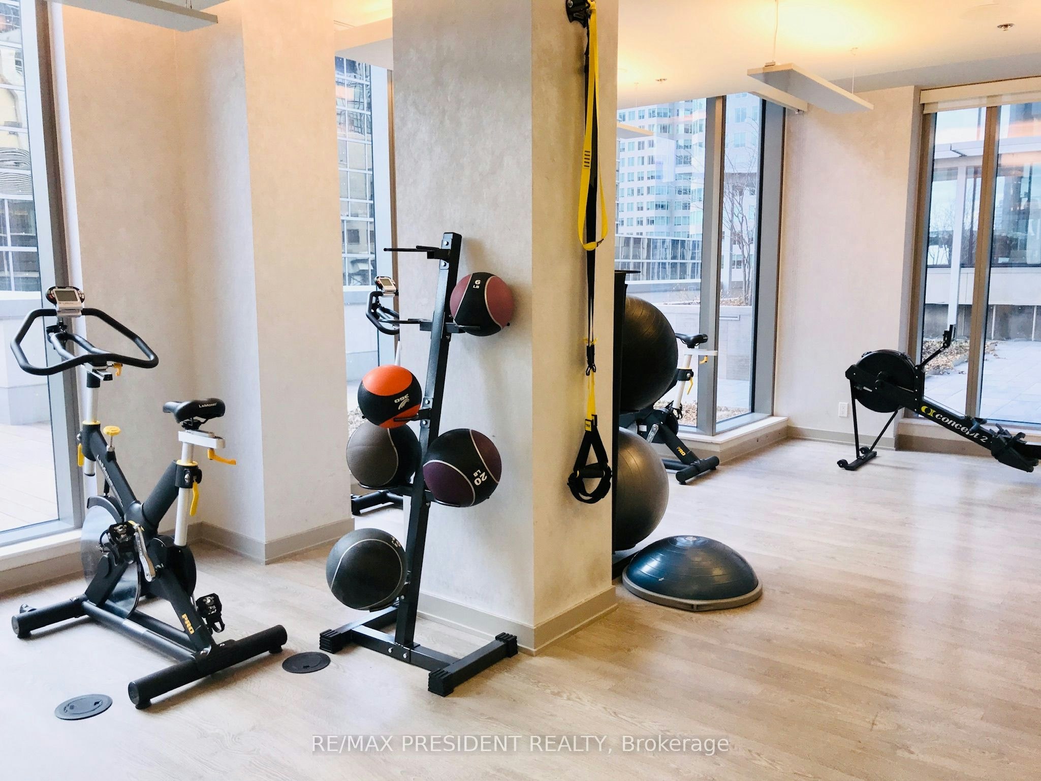 209-88 Scott Street, Toronto, ON, M5E 0A9 - 11