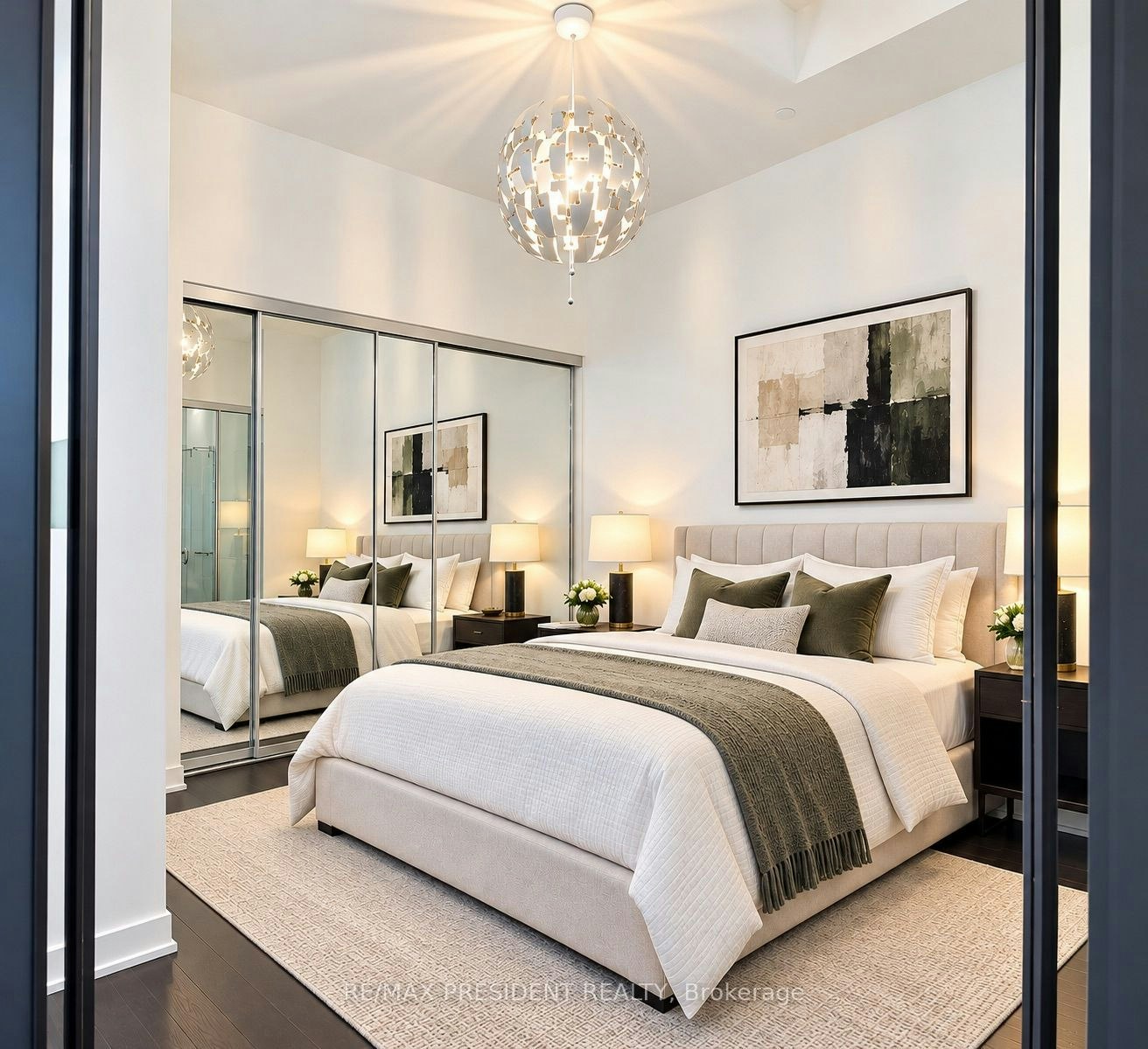 209-88 Scott Street, Toronto, ON, M5E 0A9 - 3