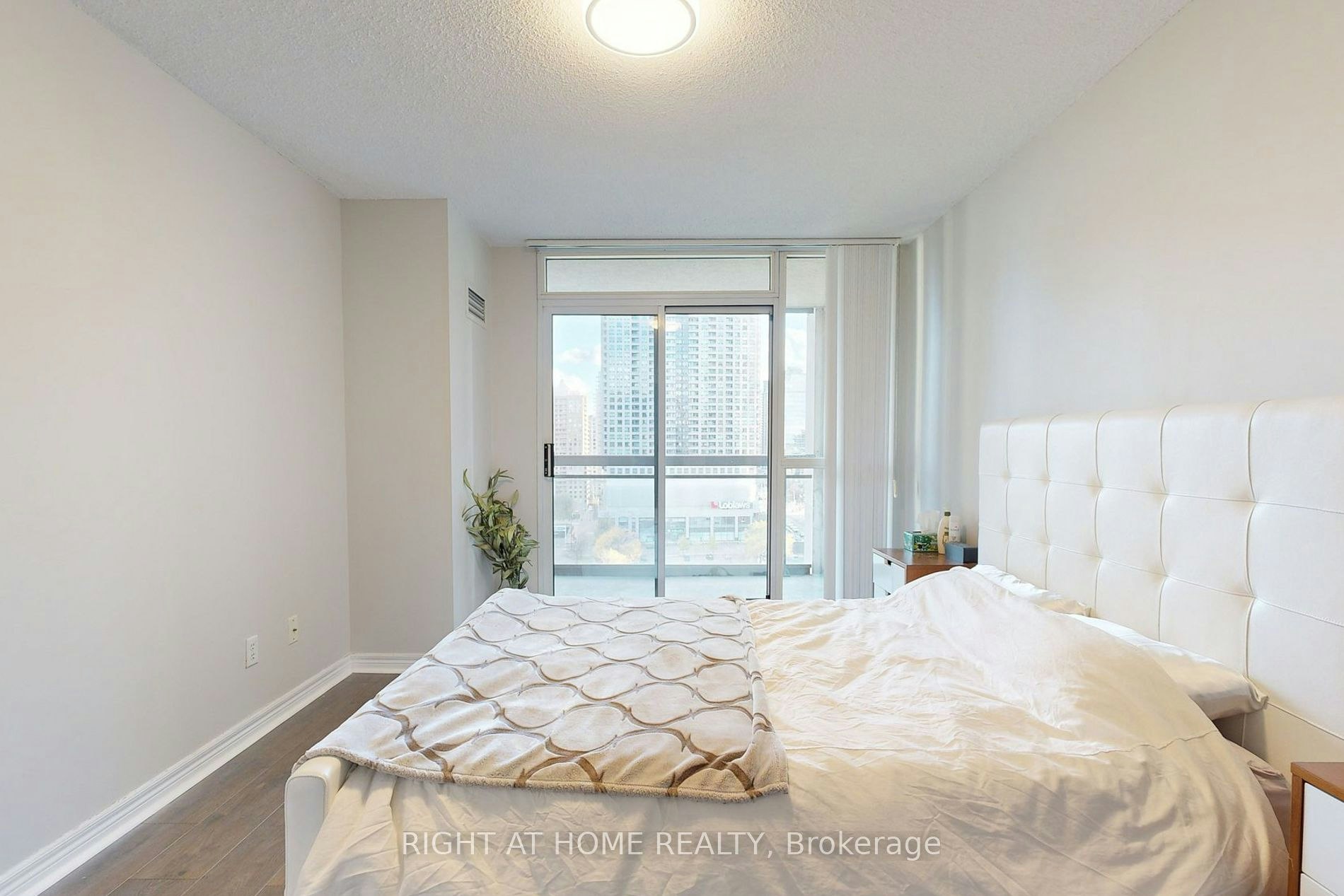 1507-18 Parkview Avenue, Toronto, ON, M2N 7H7 - 19