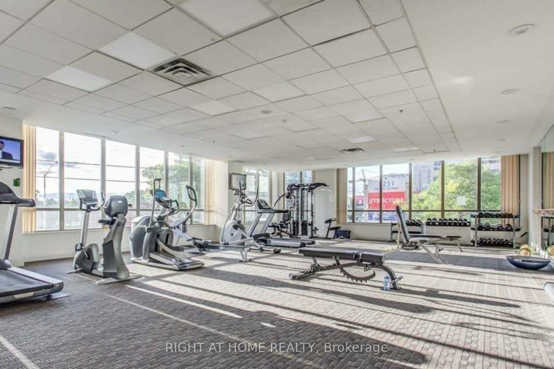 1507-18 Parkview Avenue, Toronto, ON, M2N 7H7 - 28
