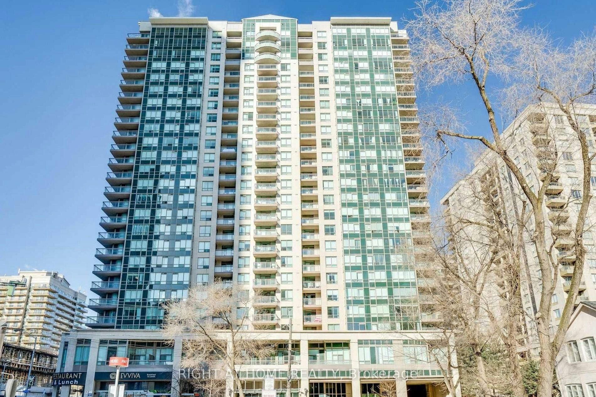1507-18 Parkview Avenue, Toronto, ON, M2N 7H7