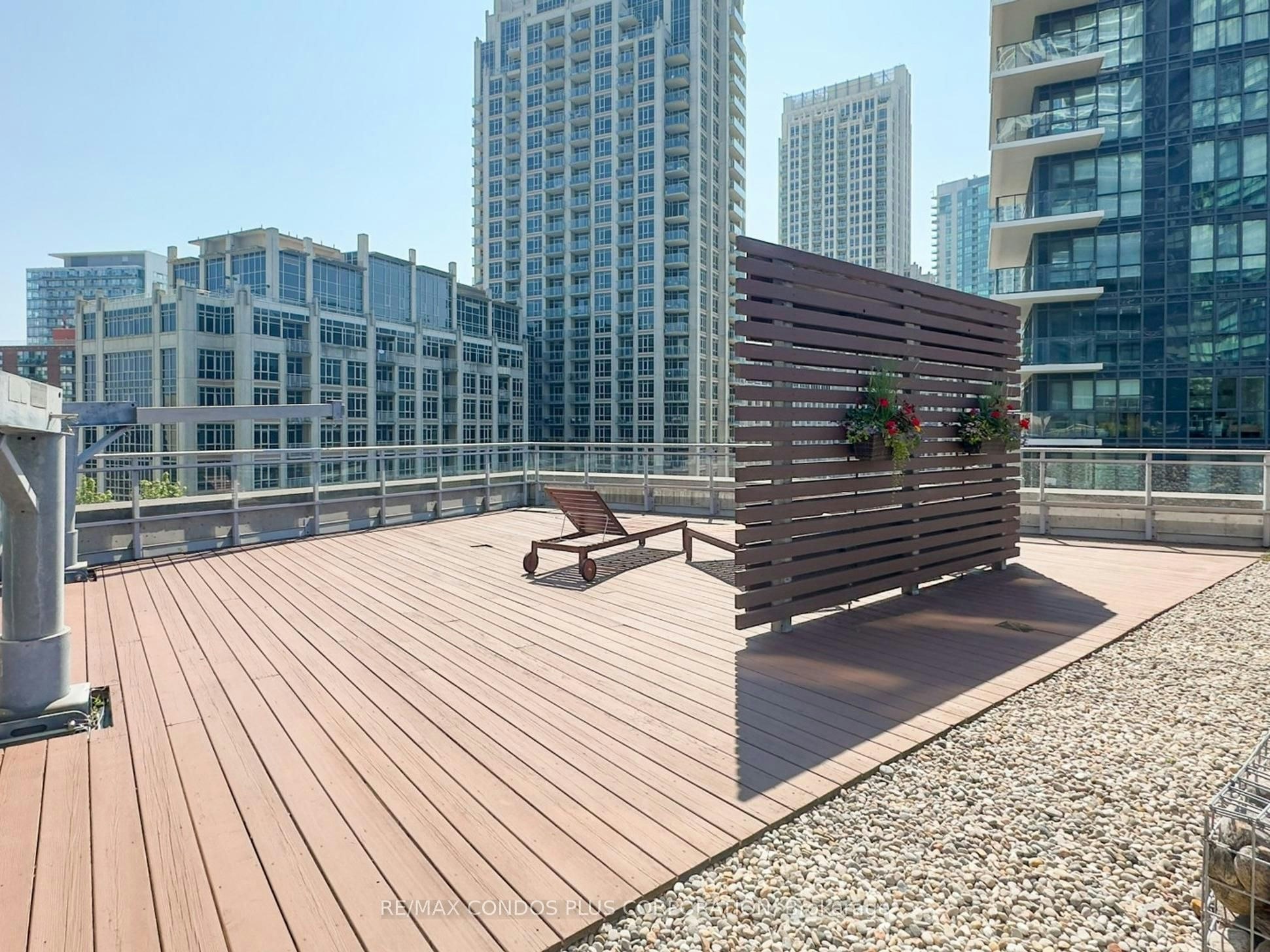 103-15 Bruyeres Mews, Toronto, ON, M5V 0A7 - 41