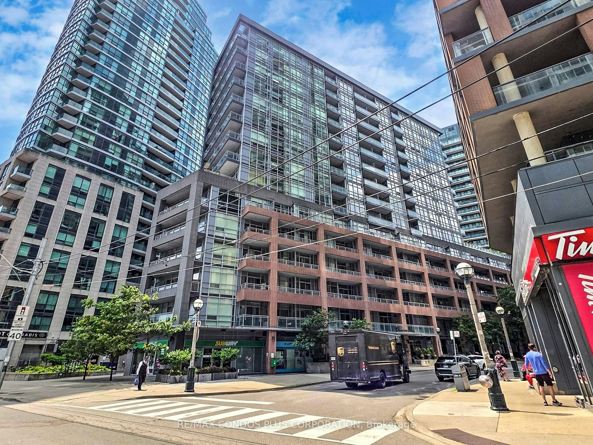 103-15 Bruyeres Mews, Toronto, ON, M5V 0A7