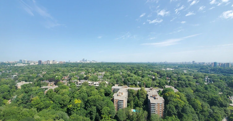 2424-585 Bloor Street E, Toronto, ON, M4W 0B3 - 17