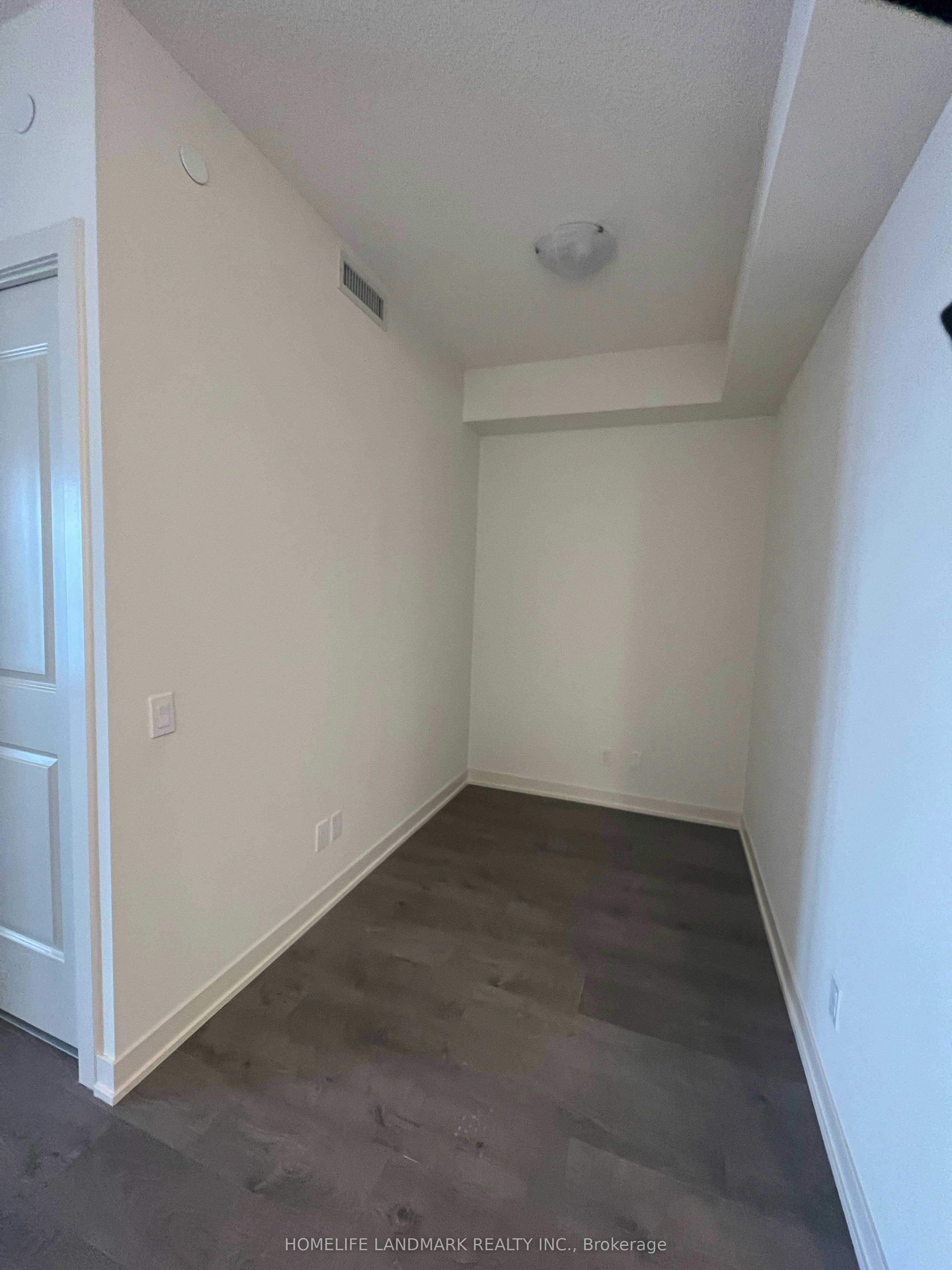 2910-4955 Yonge Street, Toronto, ON, M2N 0L8 - 9
