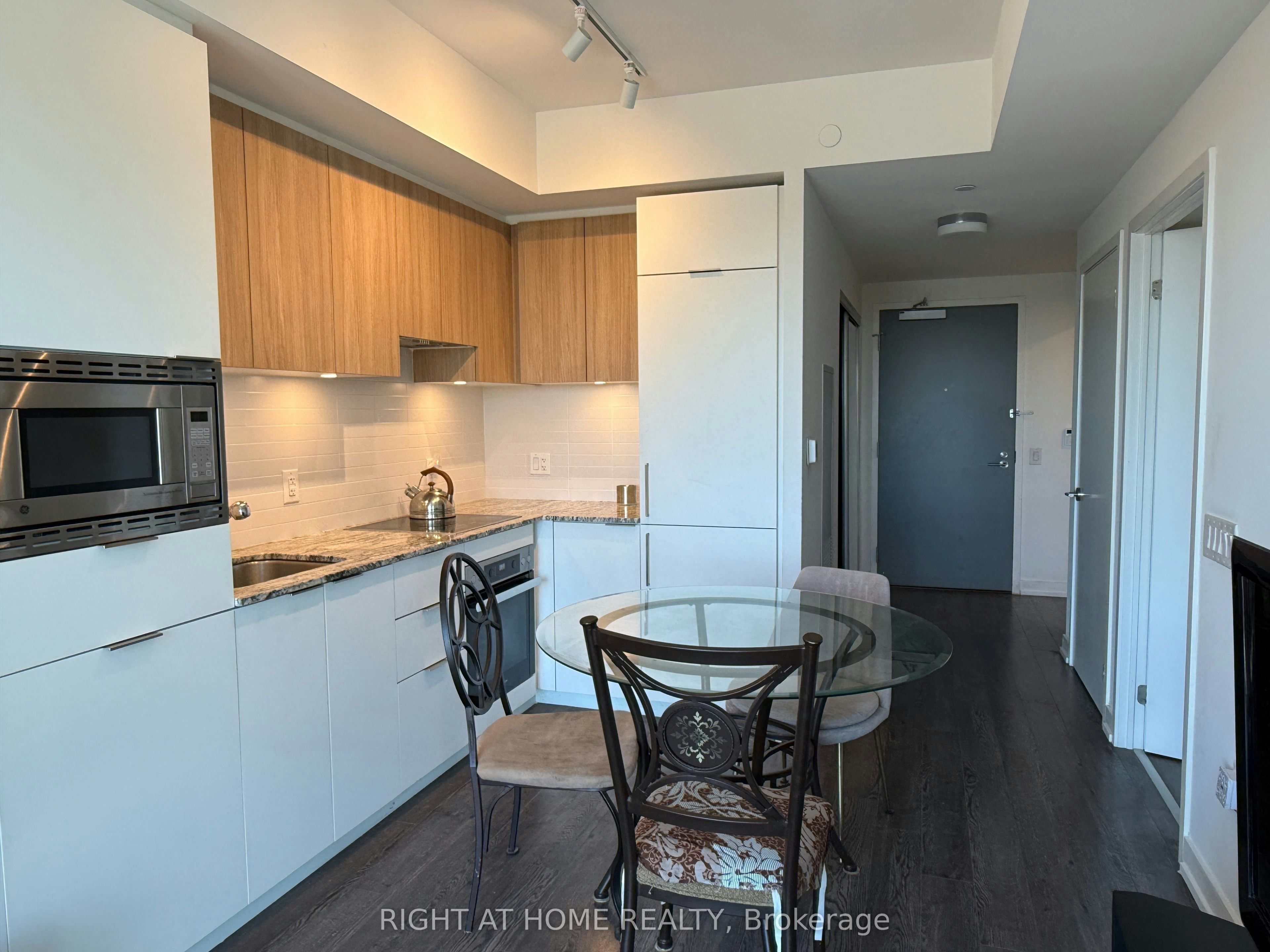 1515-20 O'neill Road, Toronto, ON, M3C 0R2 - 7