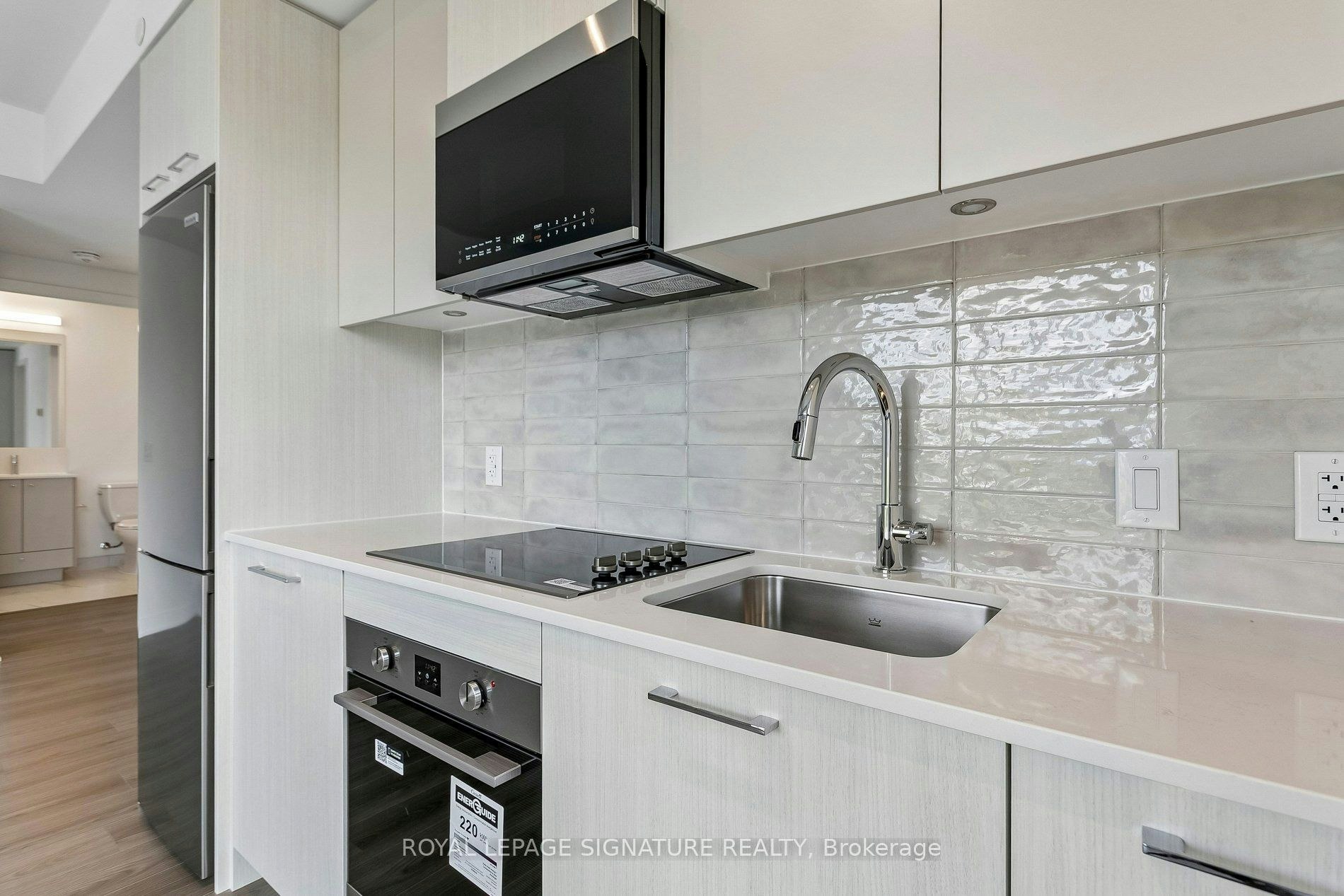 723-30 Dreamers Way, Toronto, ON, M5A 0Z1 - 7