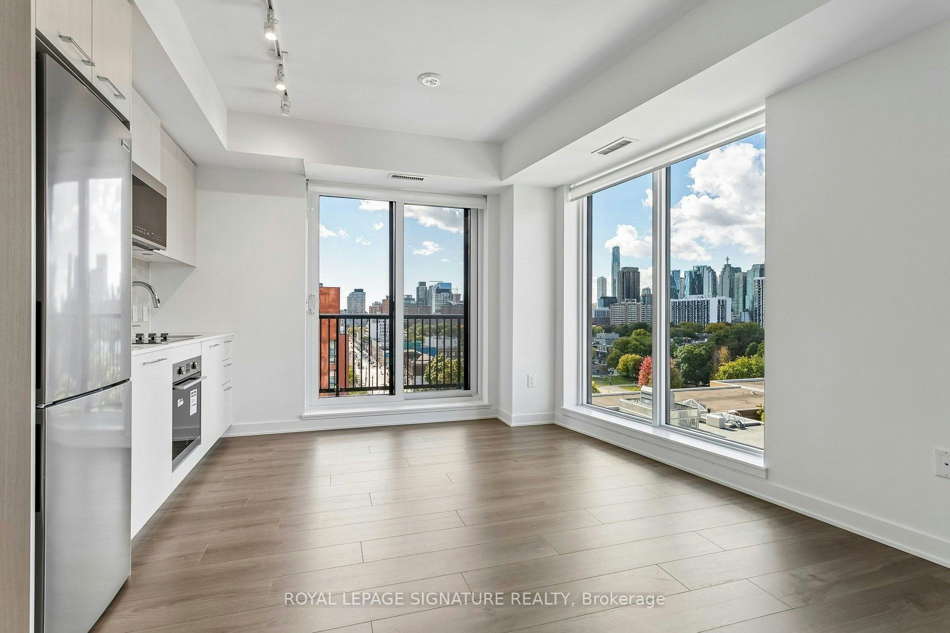723-30 Dreamers Way, Toronto, ON, M5A 0Z1 - 3