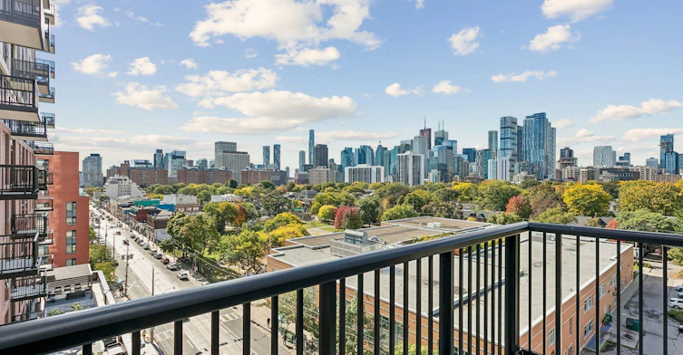 723-30 Dreamers Way, Toronto, ON, M5A 0Z1 - 32
