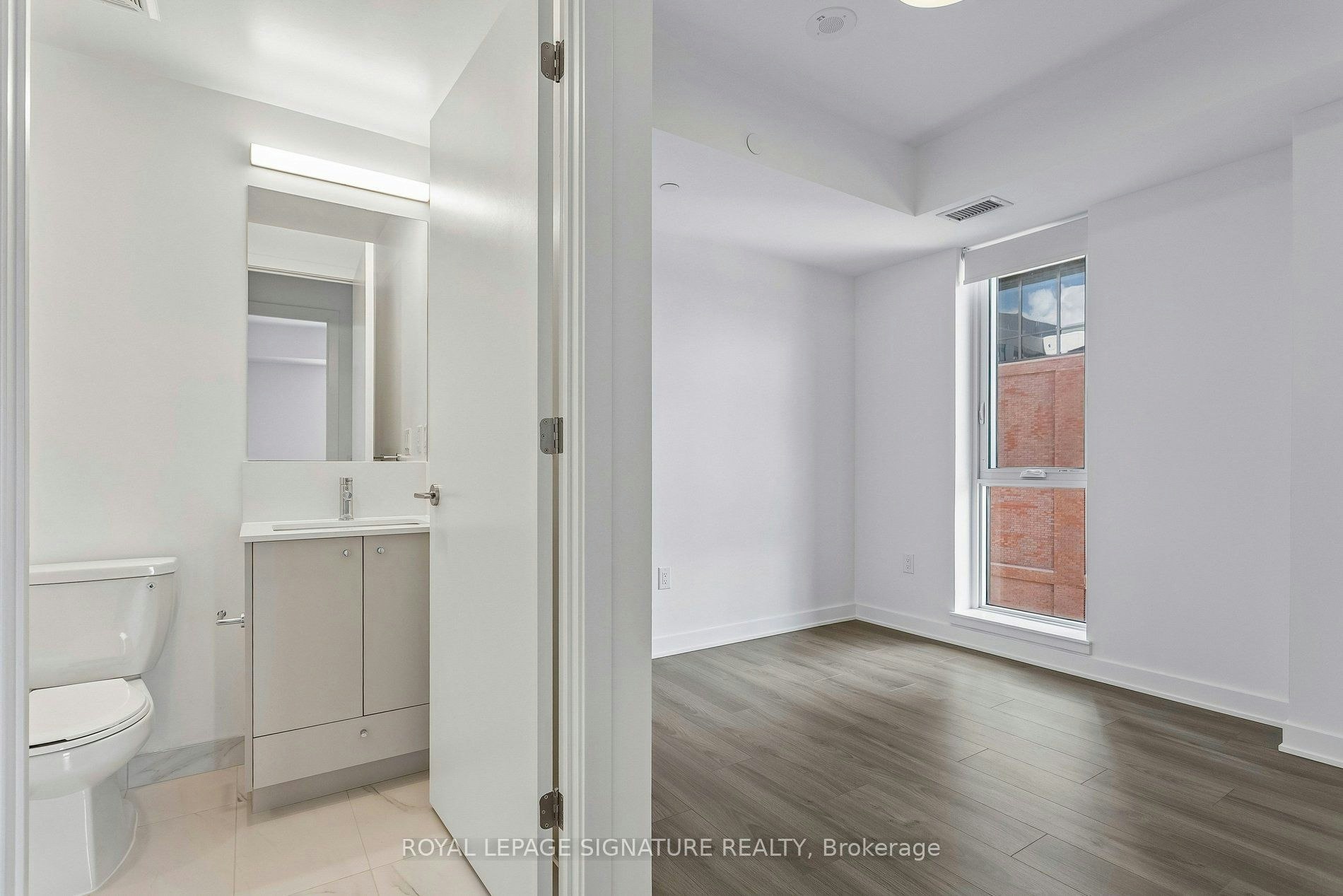 723-30 Dreamers Way, Toronto, ON, M5A 0Z1 - 27
