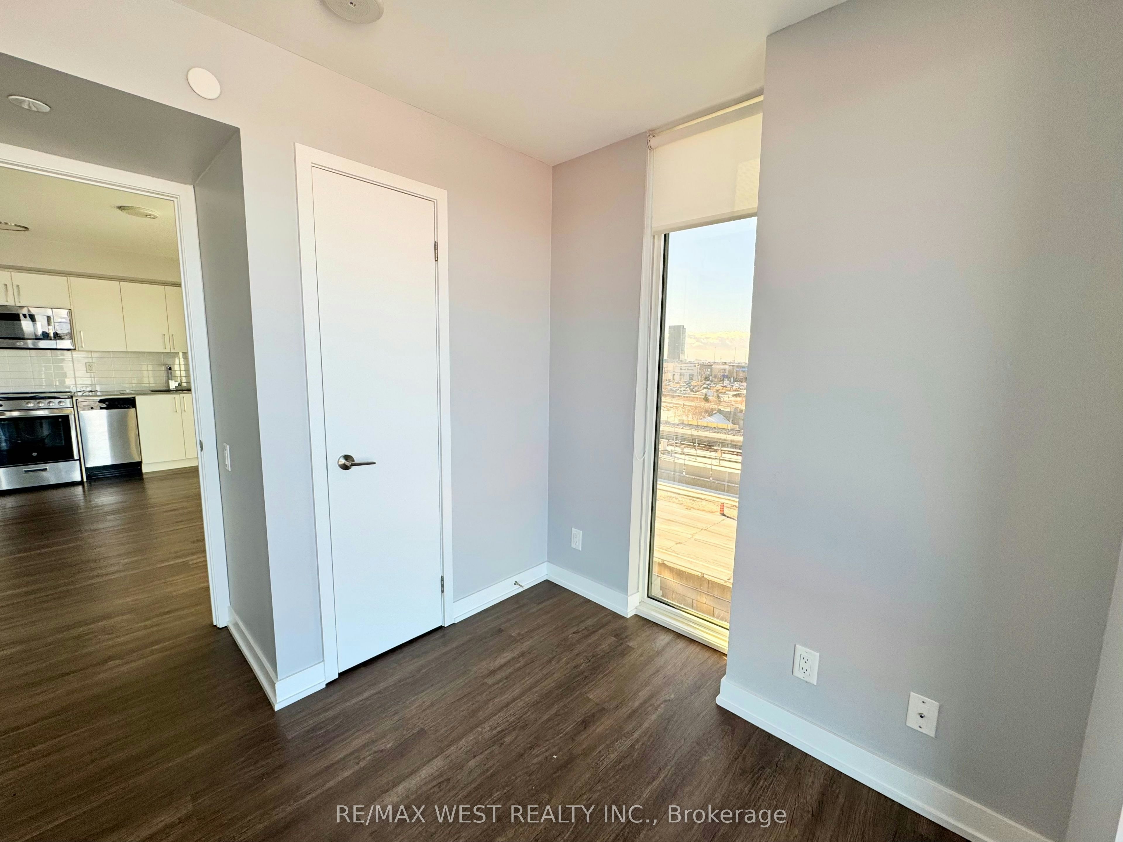 620-38 Monte Kwinter Court, Toronto, ON, M3H 0E2 - 7