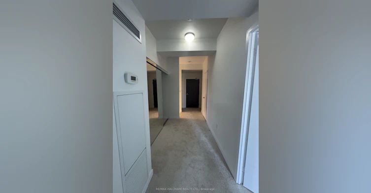 G19-33 Iceboat Terrace, Toronto, ON, M5A 4A5 - 14