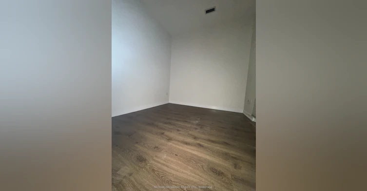 G19-33 Iceboat Terrace, Toronto, ON, M5A 4A5 - 6