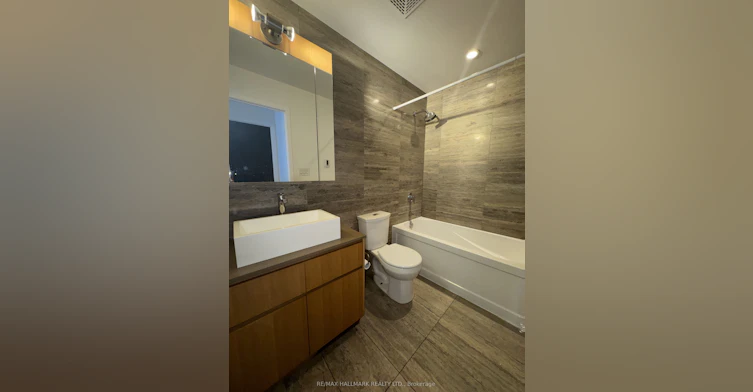 G19-33 Iceboat Terrace, Toronto, ON, M5A 4A5 - 7