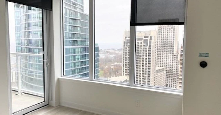 3015-19 Bathurst Street, Toronto, ON, M6A 2E1 - 3