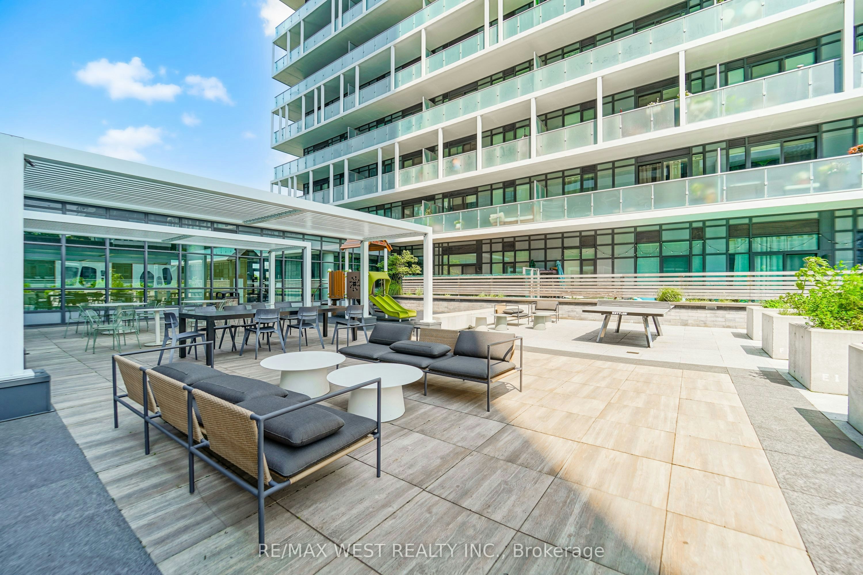 1511-225 Sumach Street, Toronto, ON, M5A 0R8 - 17
