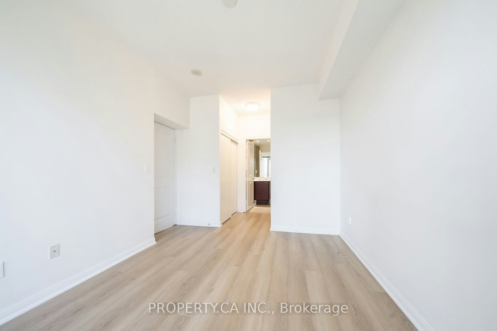 2103-628 Fleet Street, Toronto, ON, M5V 1A8 - 6