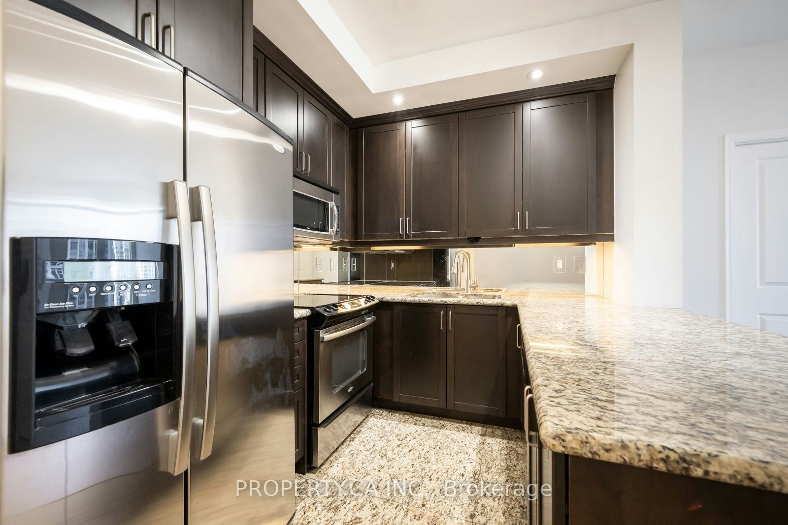 2103-628 Fleet Street, Toronto, ON, M5V 1A8 - 23
