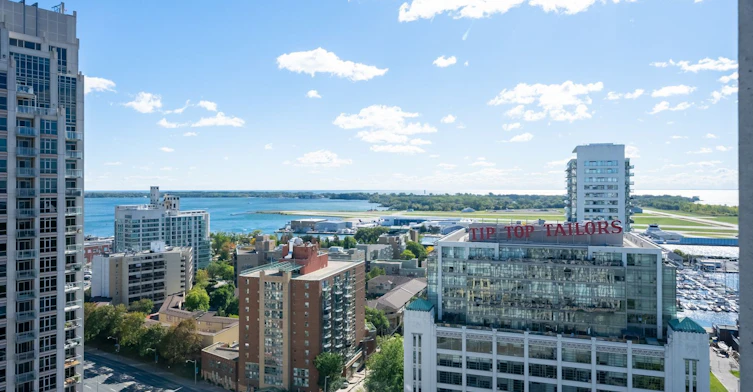 2103-628 Fleet Street, Toronto, ON, M5V 1A8 - 11