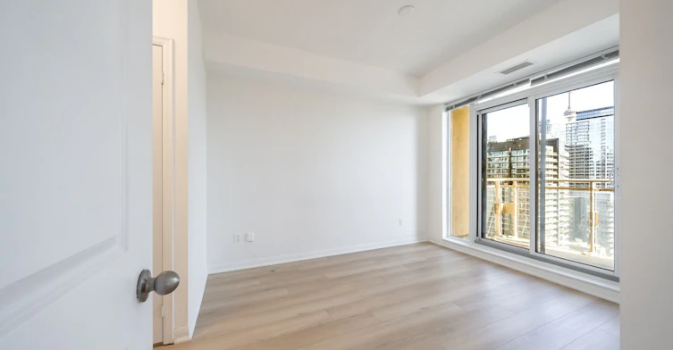 2103-628 Fleet Street, Toronto, ON, M5V 1A8 - 5