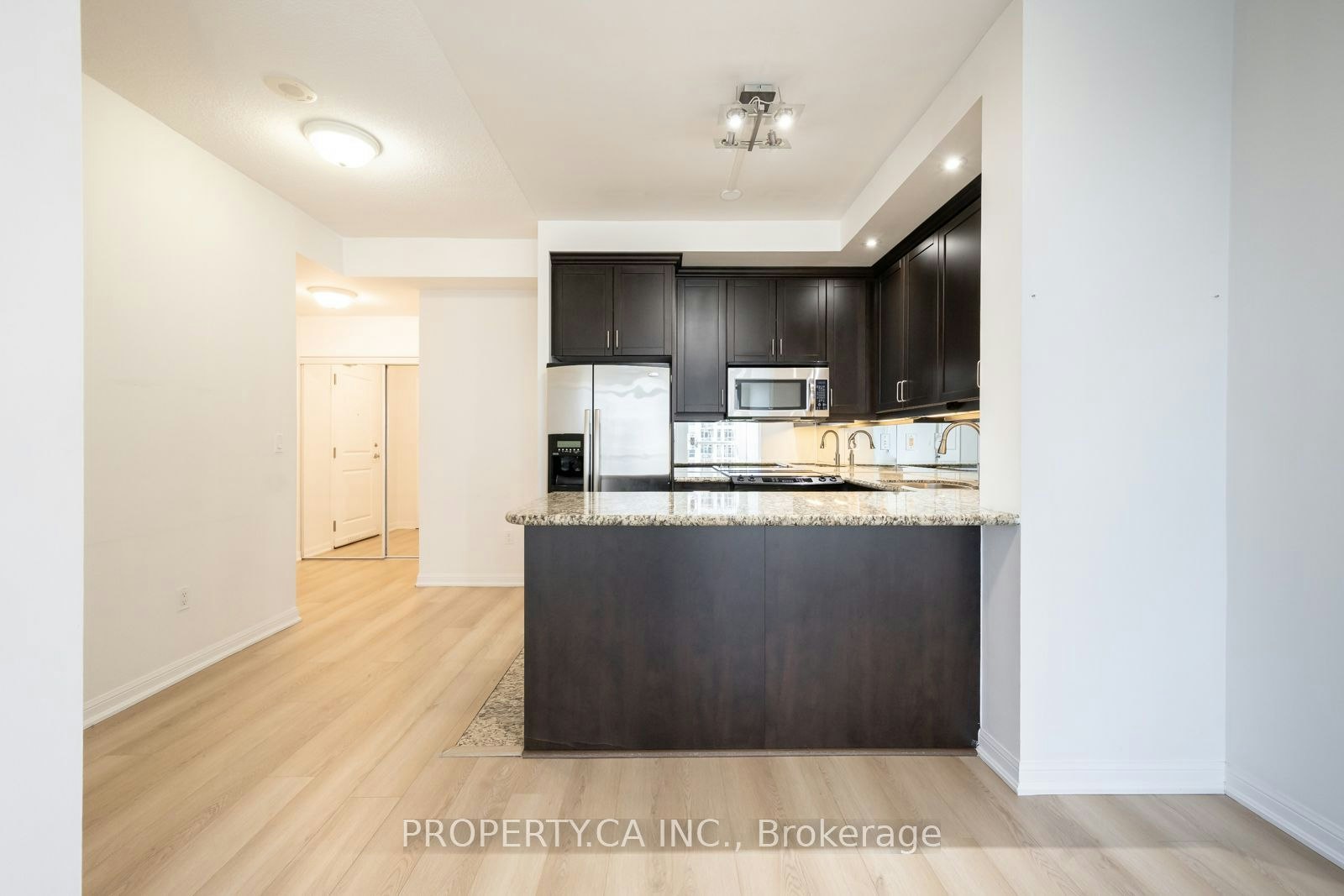 2103-628 Fleet Street, Toronto, ON, M5V 1A8 - 21