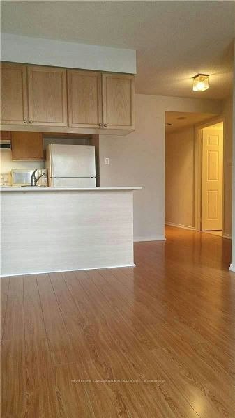 601-889 Bay Street, Toronto, ON, M5S 3K5 - 4