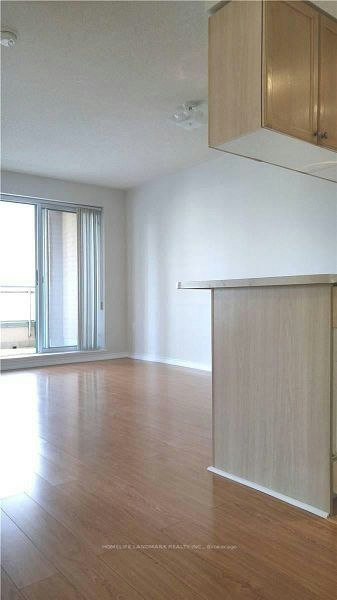 601-889 Bay Street, Toronto, ON, M5S 3K5 - 7