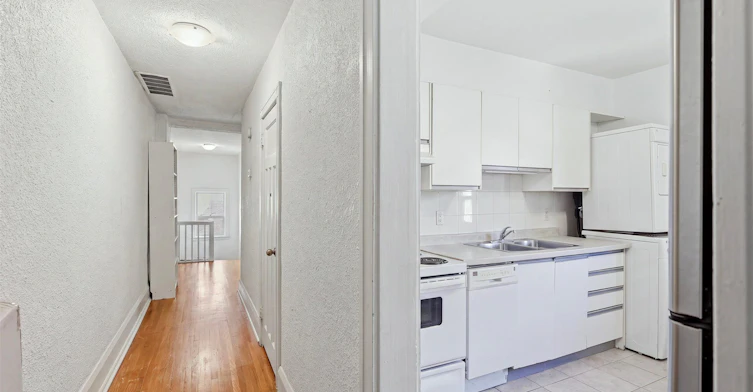 Unit A-1070 Avenue Road, Toronto, ON, M5N 2C9 - 15