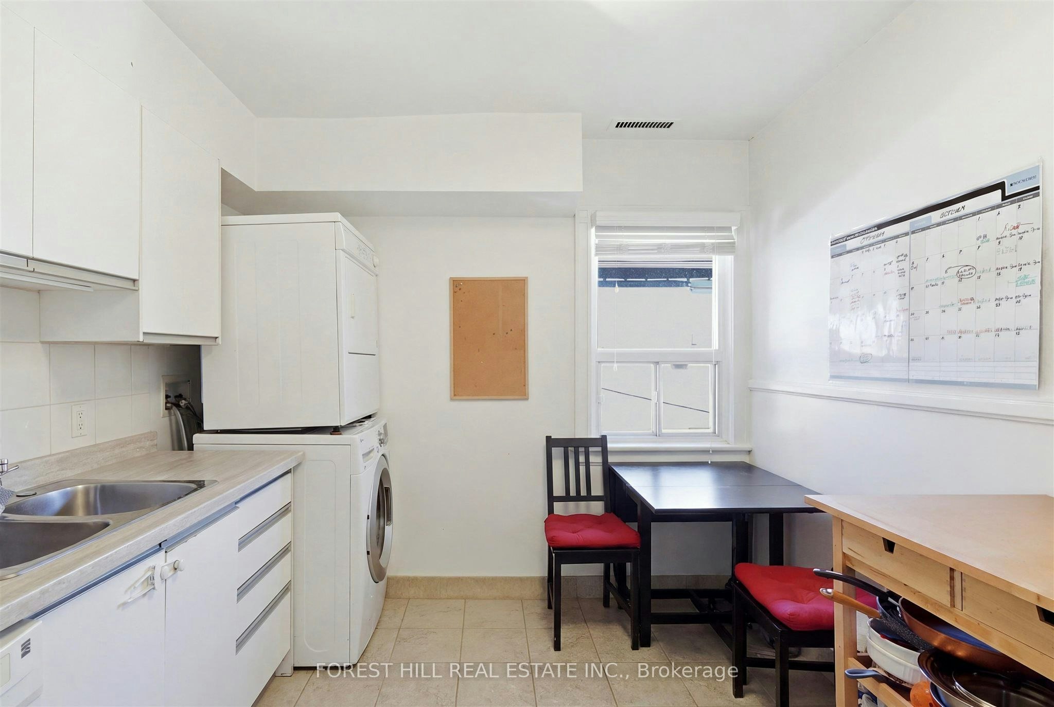 Unit A-1070 Avenue Road, Toronto, ON, M5N 2C9 - 16