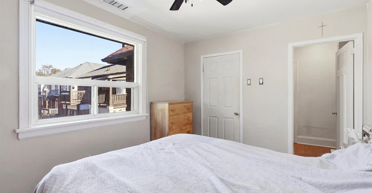 Unit A-1070 Avenue Road, Toronto, ON, M5N 2C9 - 25