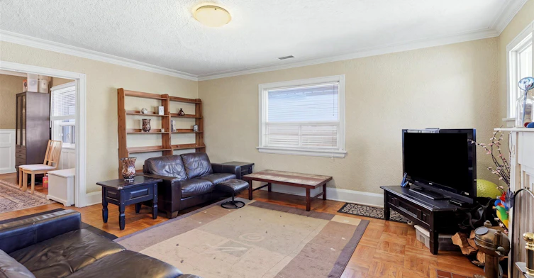 Unit A-1070 Avenue Road, Toronto, ON, M5N 2C9 - 10