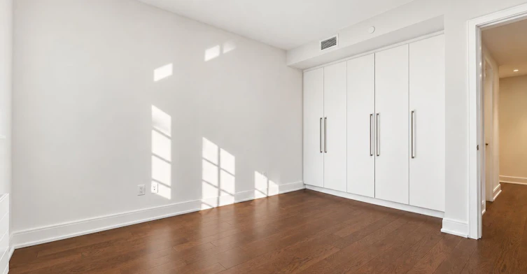 106-2 Clarendon Avenue, Toronto, ON, M4V 1H9 - 5