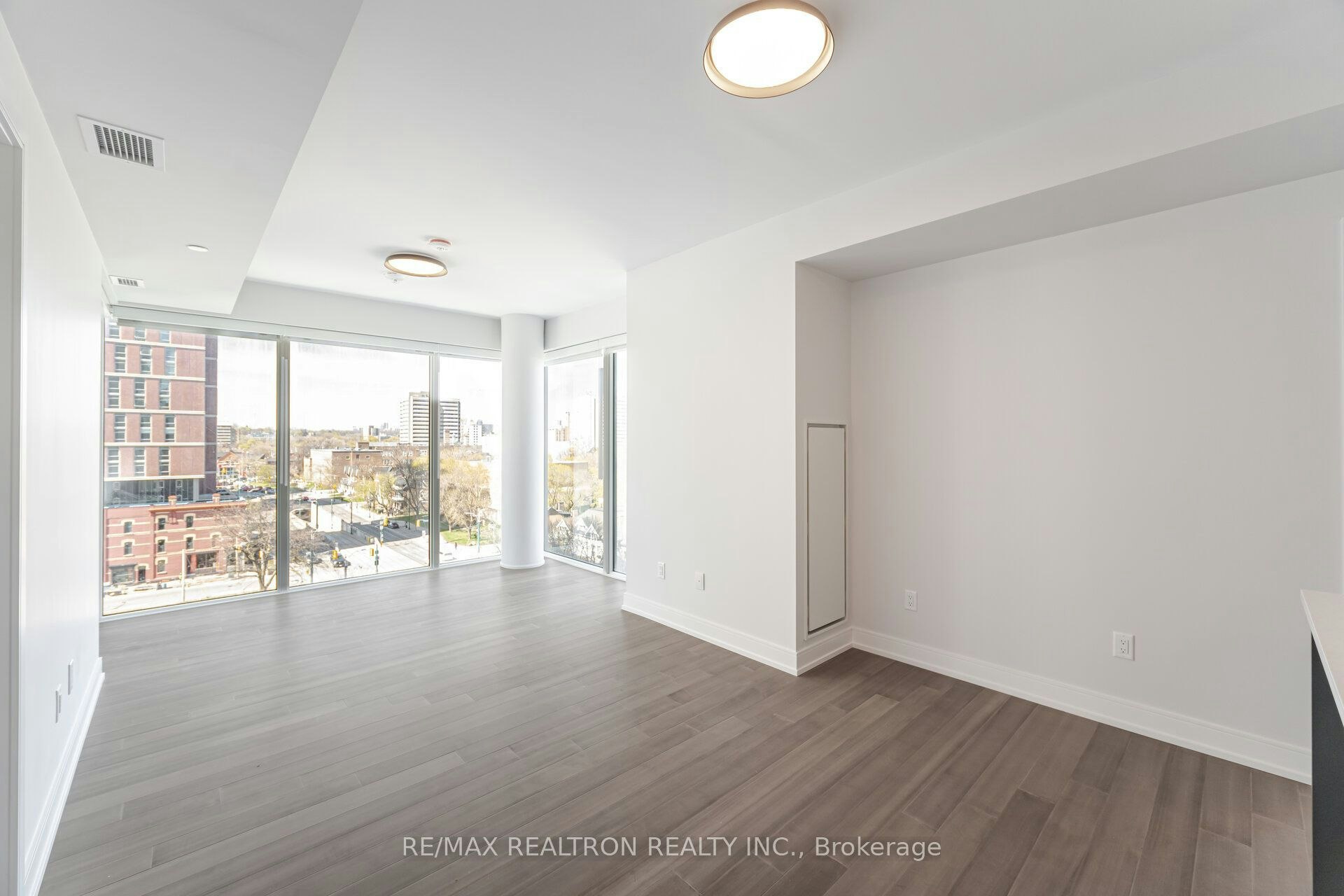 606-664 Spadina Avenue, Toronto, ON, M5S 2H7 - 5