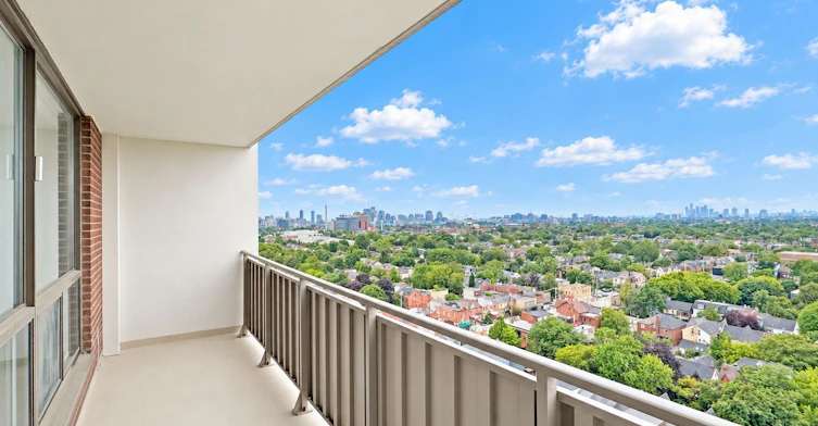 2414-666 Spadina Avenue, Toronto, ON, M5S 2H8 - 8