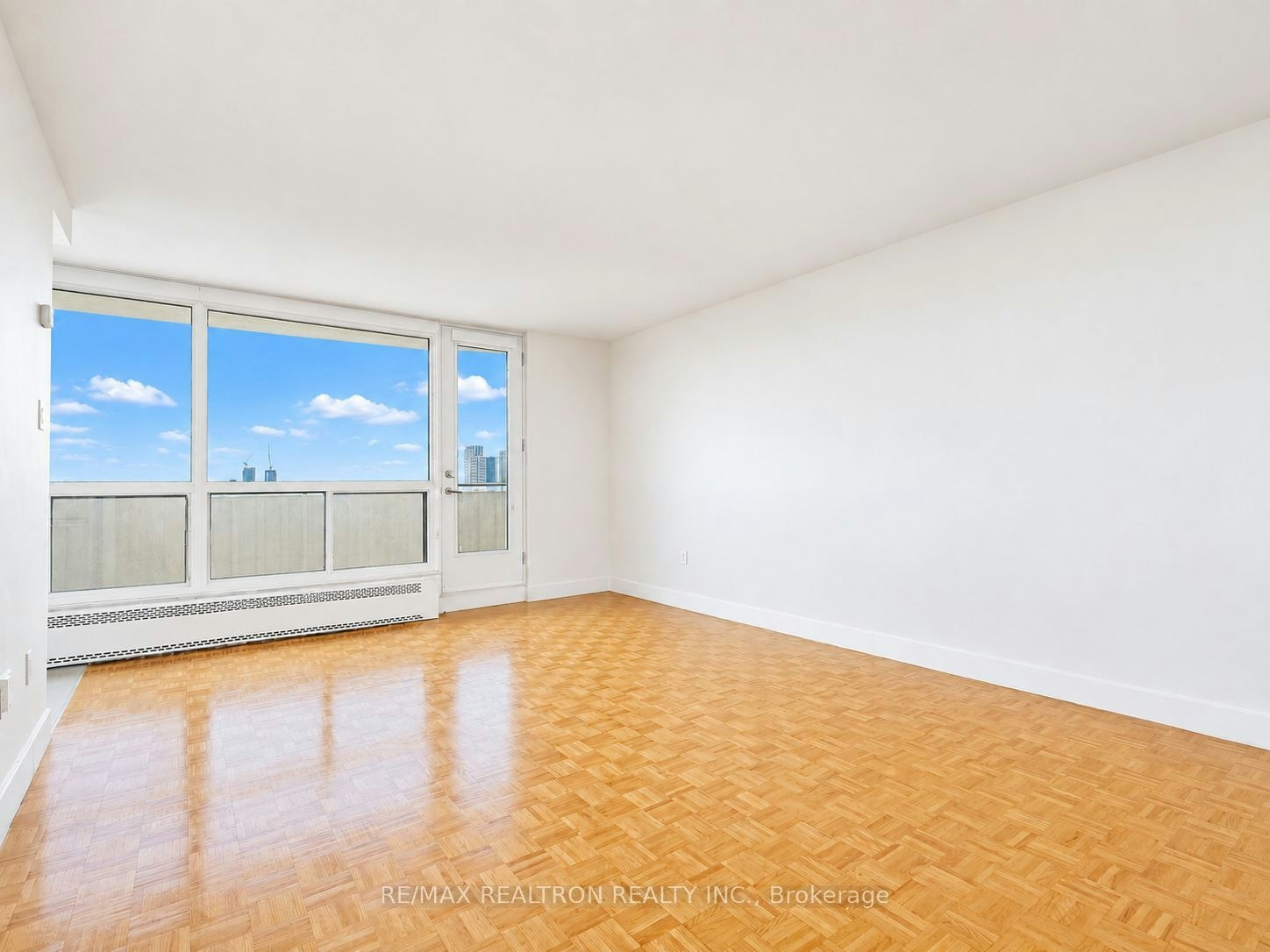2414-666 Spadina Avenue, Toronto, ON, M5S 2H8 - 2
