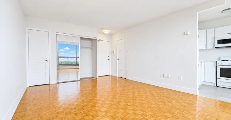 2414-666 Spadina Avenue, Toronto, ON, M5S 2H8 - 5