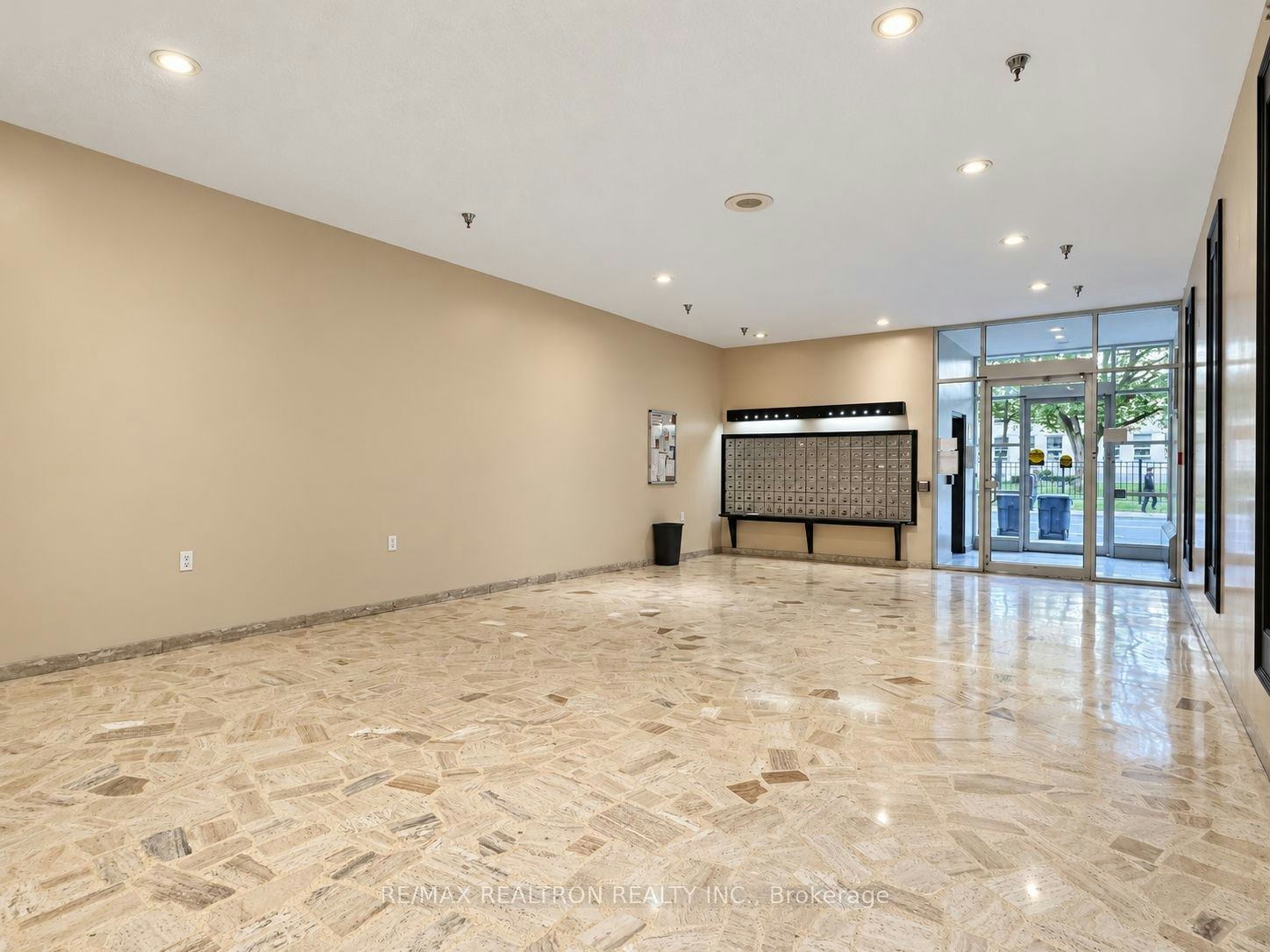 1004-1500 Bathurst Street, Toronto, ON, M5P 3L3 - 8