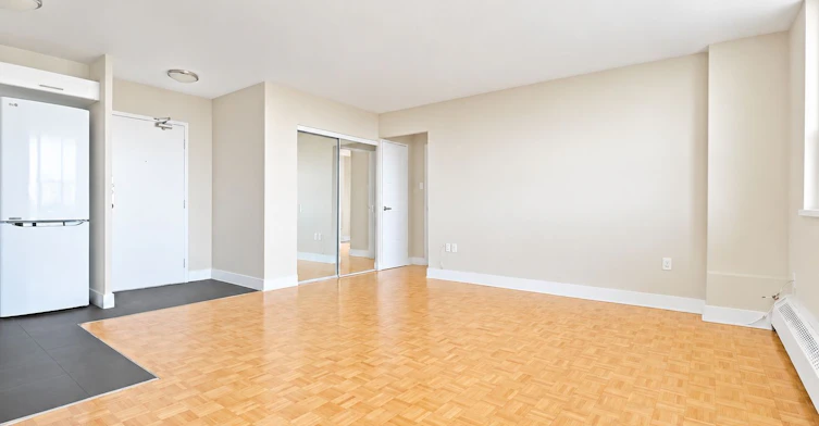 1004-1500 Bathurst Street, Toronto, ON, M5P 3L3 - 4