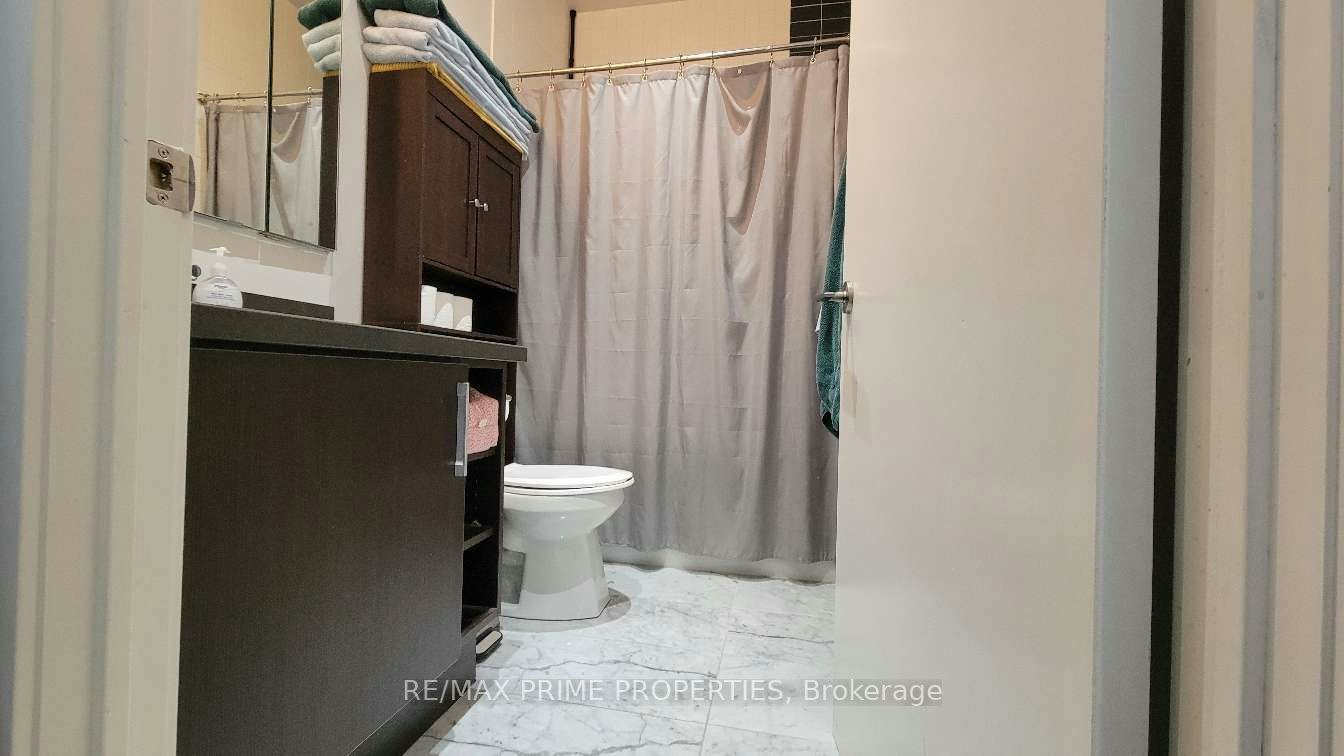 Ph 02-50 Bruyeres Mews, Toronto, ON, M5V 0H8 - 16
