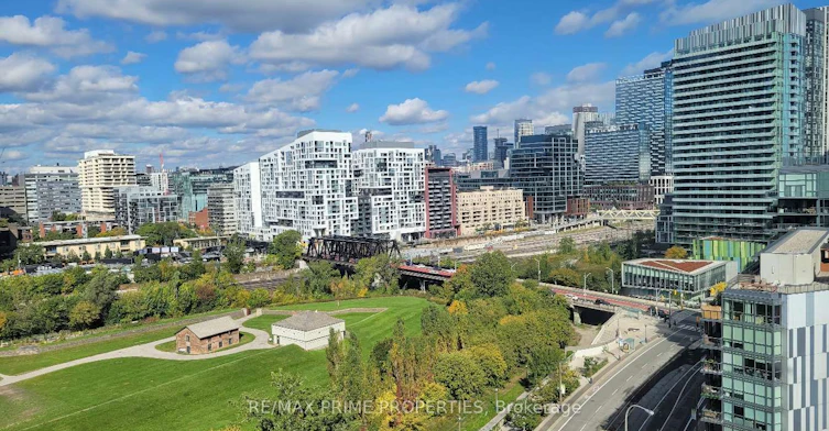 Ph 02-50 Bruyeres Mews, Toronto, ON, M5V 0H8 - 19