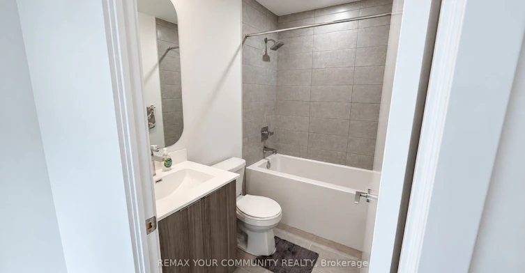 926-15 Richardson Street, Toronto, ON, M5A 0Y5 - 13