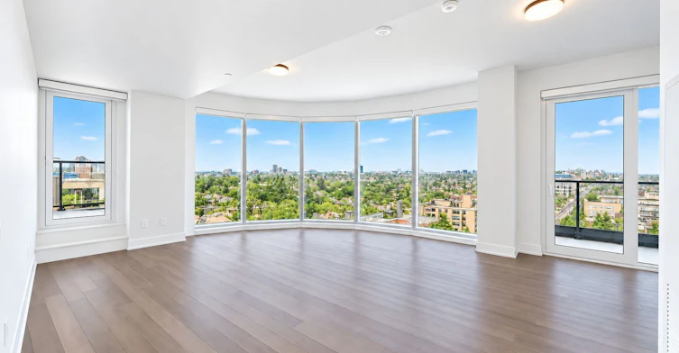 1205-2525 Bathurst Street, Toronto, ON, M6B 2Y9 - 2