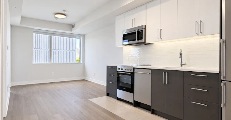 505-664 Spadina Avenue, Toronto, ON, M5S 2H7