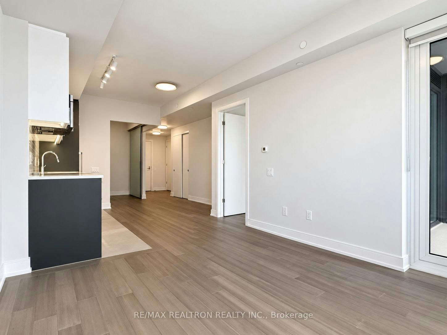505-664 Spadina Avenue, Toronto, ON, M5S 2H7 - 5