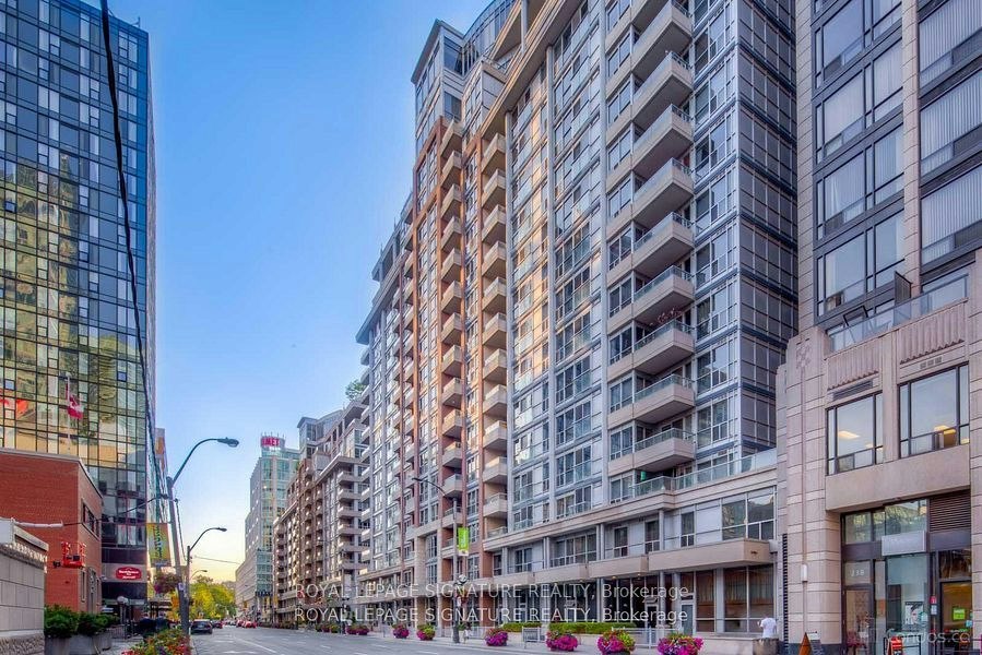 127-250 Wellington Street W, Toronto, ON, M5J 2H7 - 2