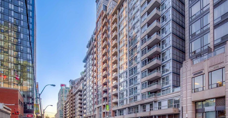 127-250 Wellington Street W, Toronto, ON, M5J 2H7 - 2