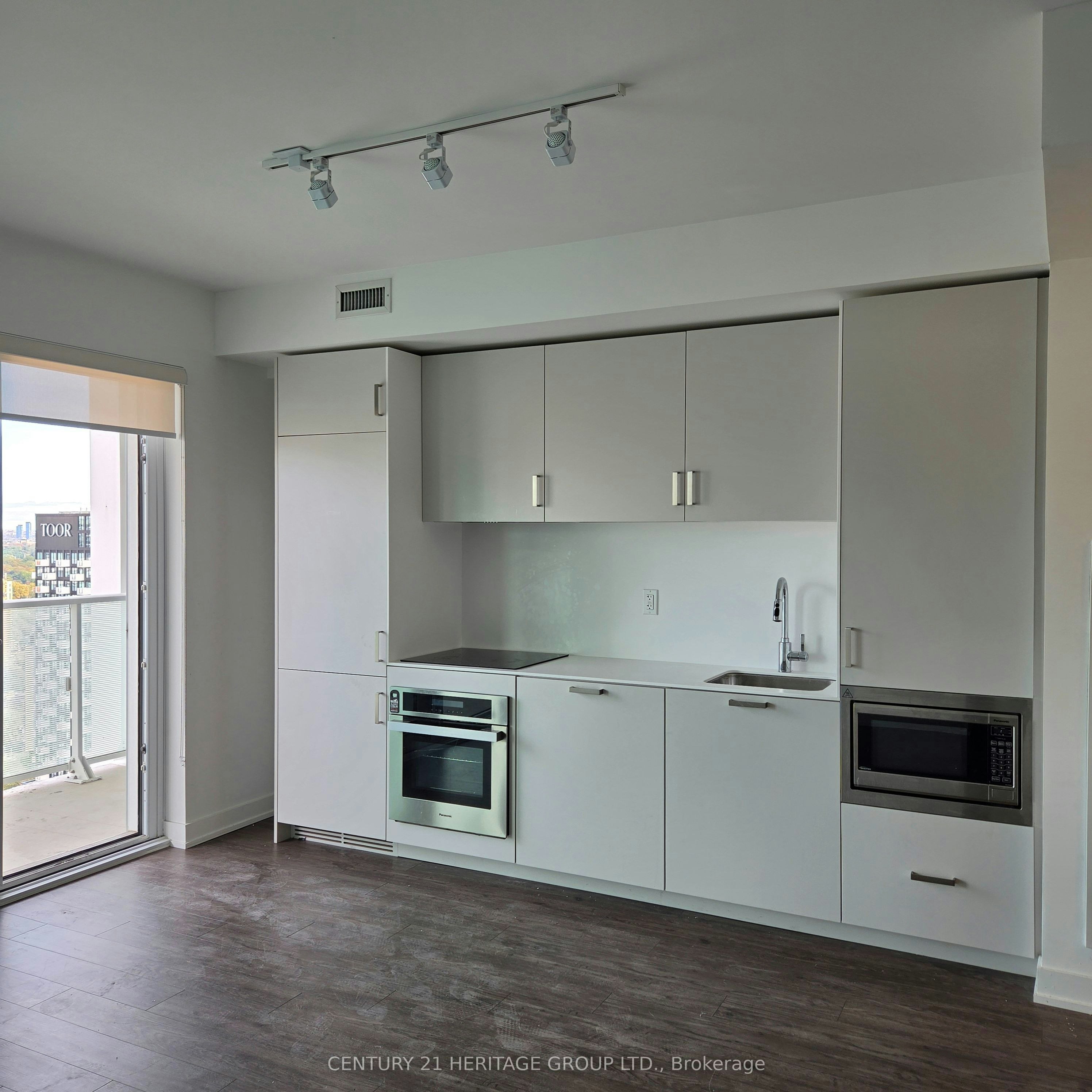 3801-88 Queen Street, Toronto, ON, M5C 0B6 - 10