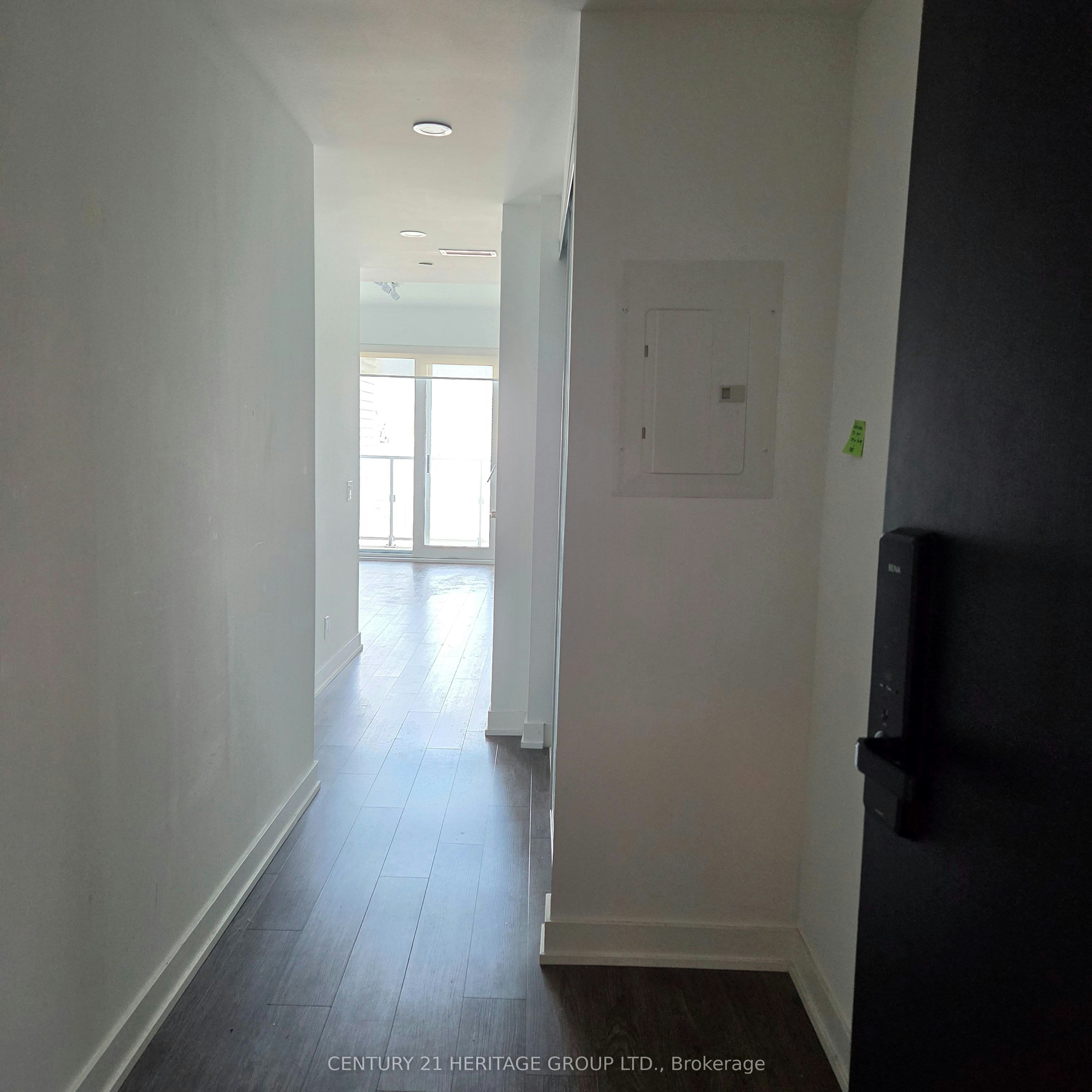3801-88 Queen Street, Toronto, ON, M5C 0B6 - 7