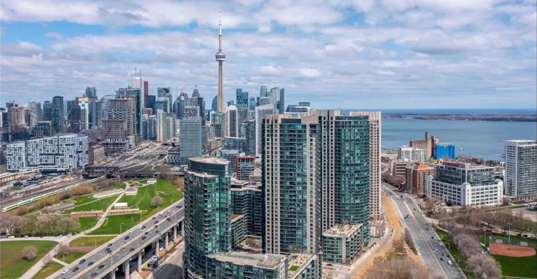 2306-215 Fort York Boulevard, Toronto, ON, M5V 4A2 - 4