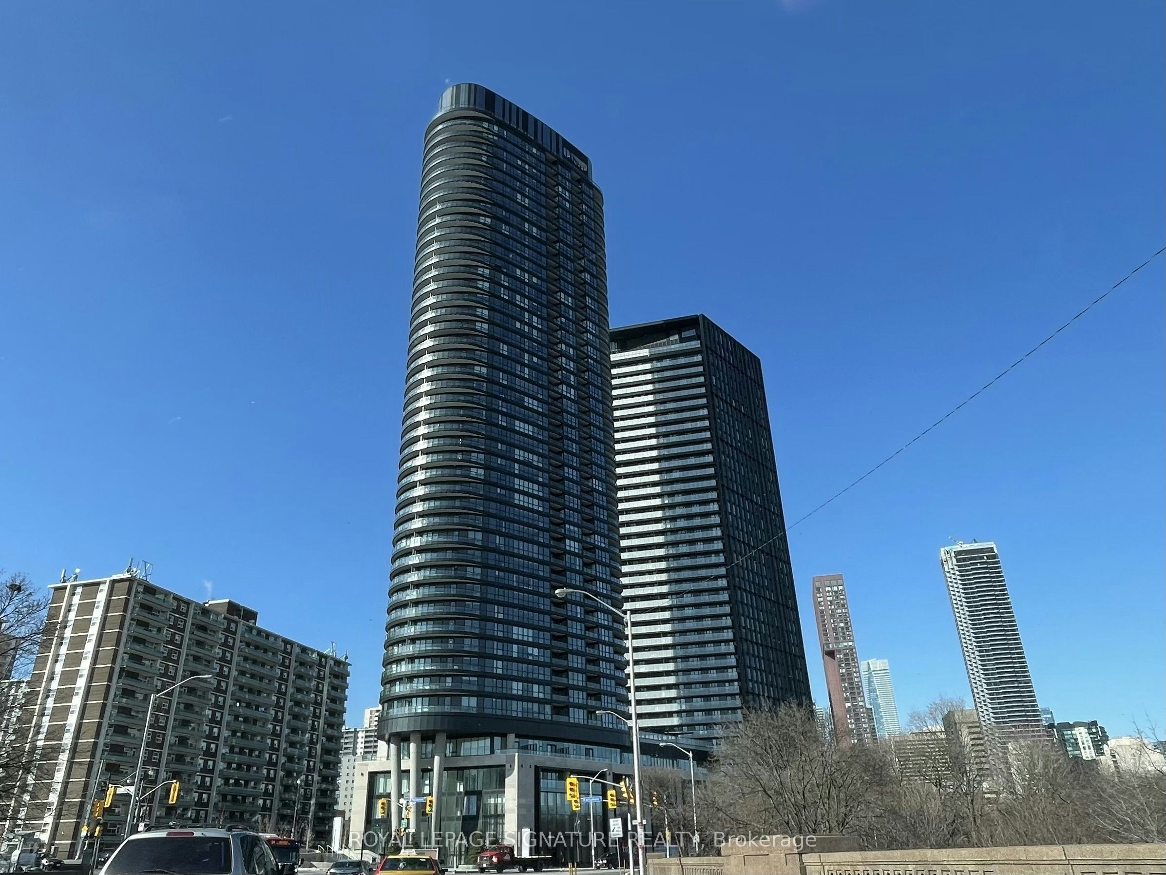 1916-585 Bloor Street E, Toronto, ON, M4W 0B3